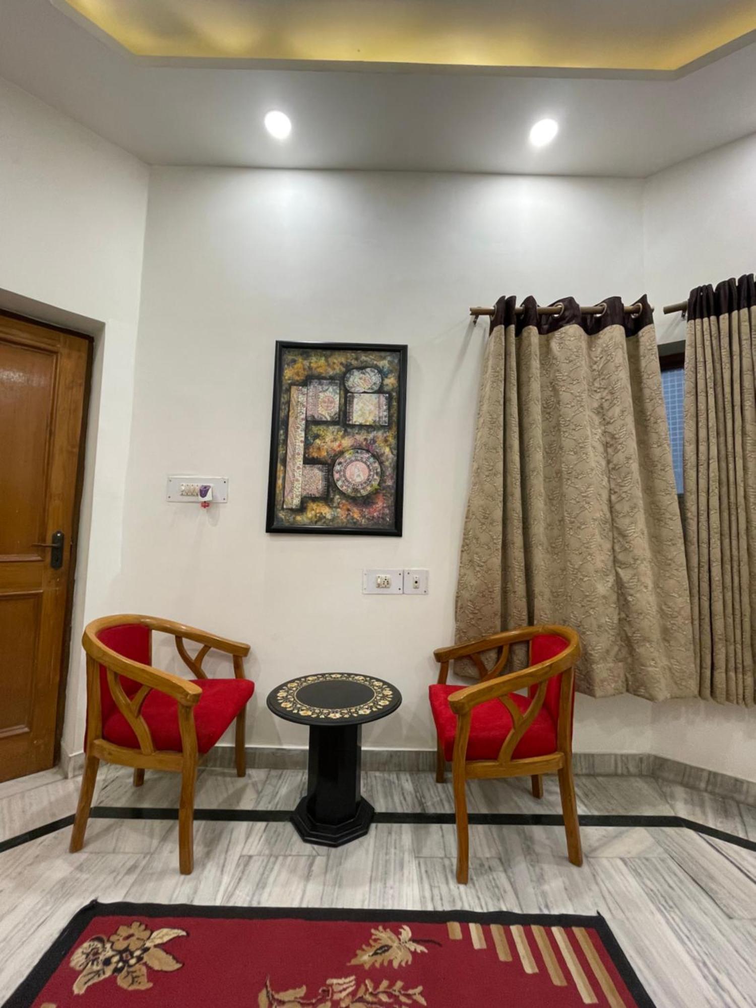 N Homestay Agra Tājganj Eksteriør billede