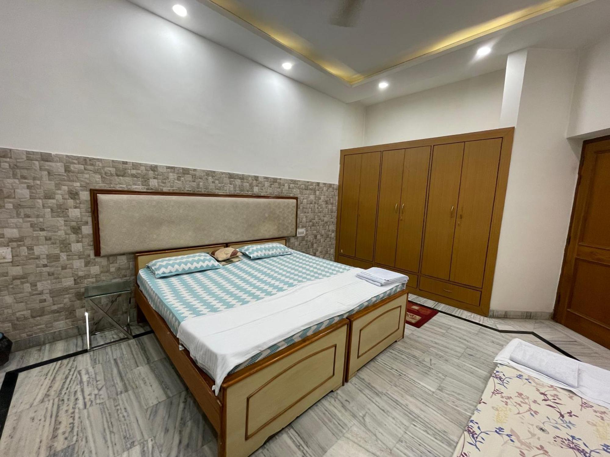 N Homestay Agra Tājganj Eksteriør billede