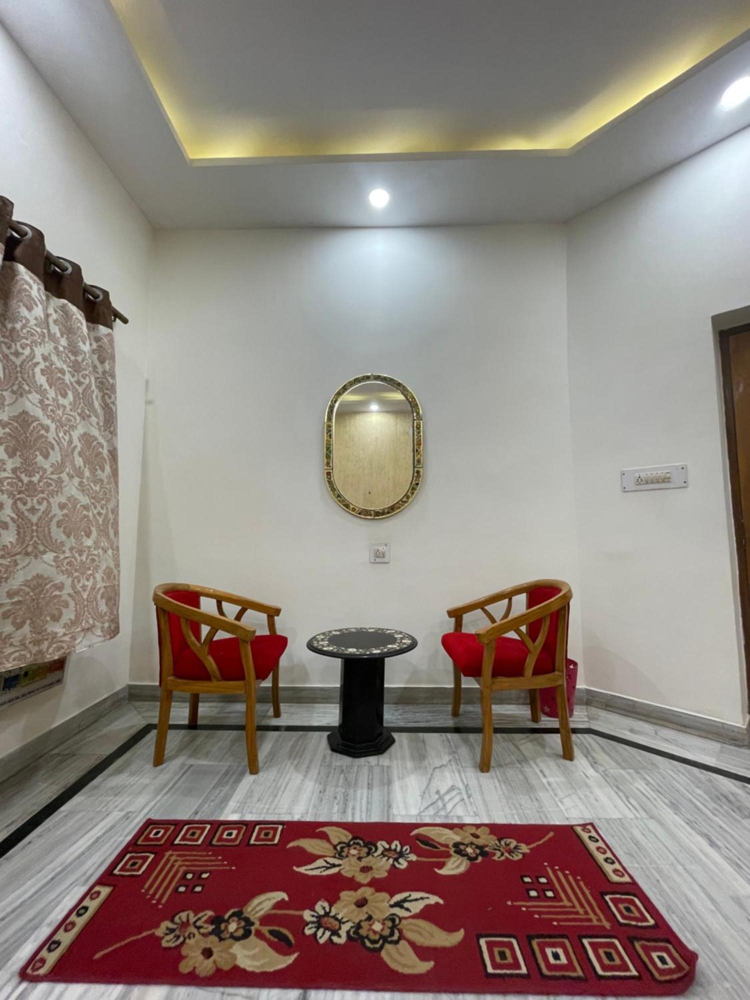 N Homestay Agra Tājganj Eksteriør billede