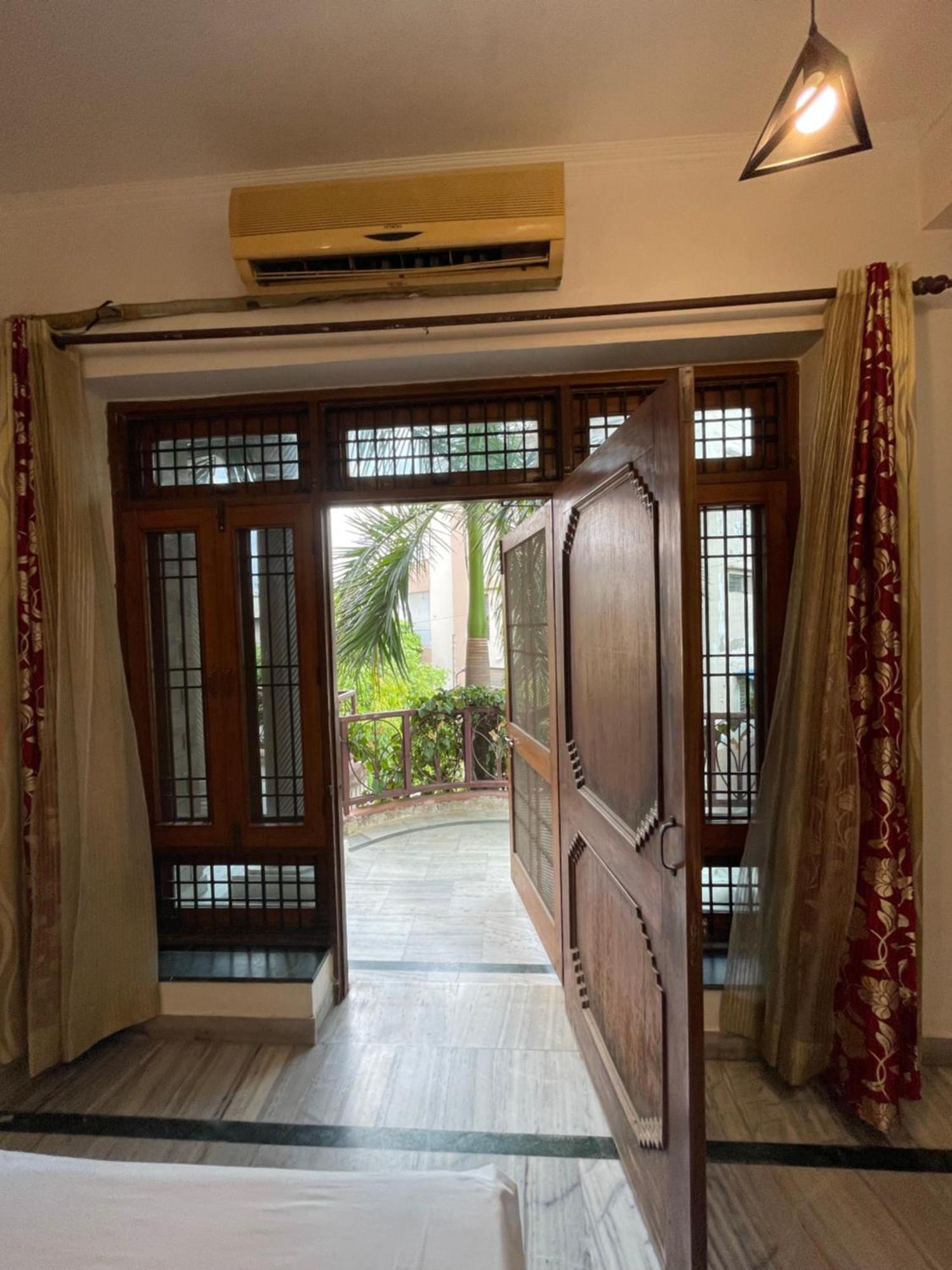 N Homestay Agra Tājganj Eksteriør billede