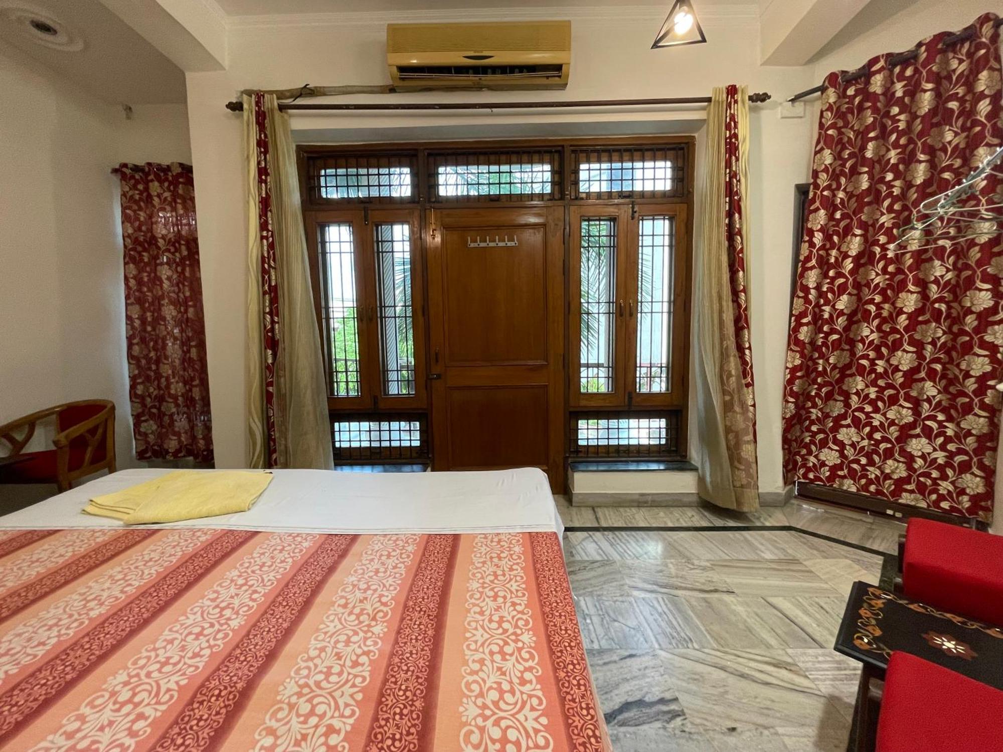 N Homestay Agra Tājganj Eksteriør billede